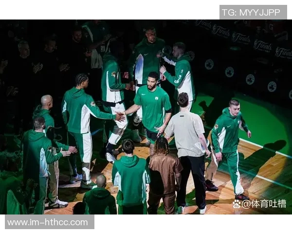 凯尔特人凭借强大实力逆袭尼克斯成功攀升东部第二名位置