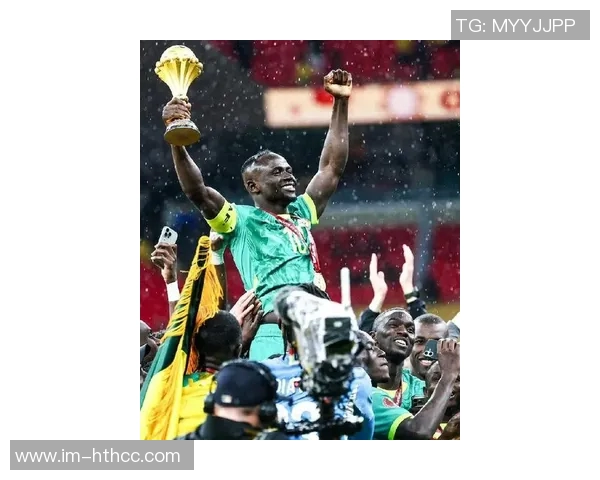 马内荣膺非洲杯半决赛MVP感谢球迷支持助力制胜球 马内荣膺非洲杯半决赛MVP感谢球迷支持助力制胜球